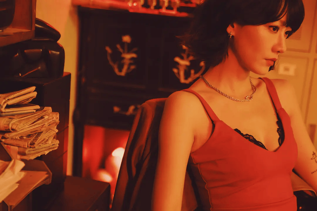 从无名之辈到金像奖影后，她终于闯出来了！