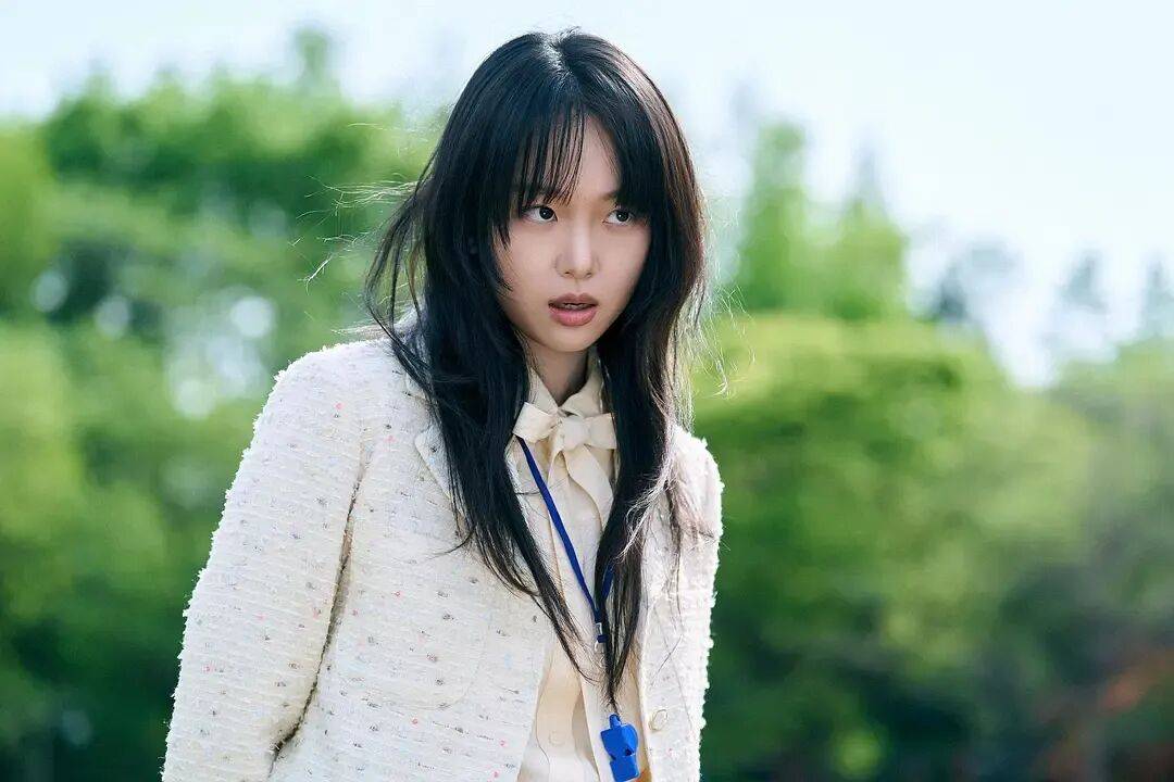 女老师被杀尺度大胆!Netflix韩剧《铁拳教育》爆火出圈-3 女老师被杀尺度大胆!Netflix韩剧《铁拳教育》爆火出圈