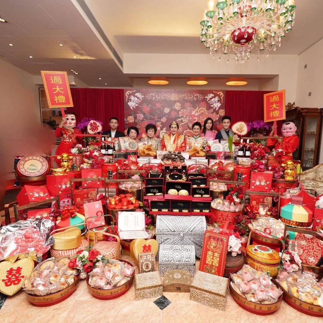 奚梦瑶戴卡地亚登Vogue封面,四太送她定情珠宝!嫁给豪门也嫁给爱情-22 奚梦瑶戴卡地亚登Vogue封面,四太送她定情珠宝!嫁给豪门也嫁给爱情