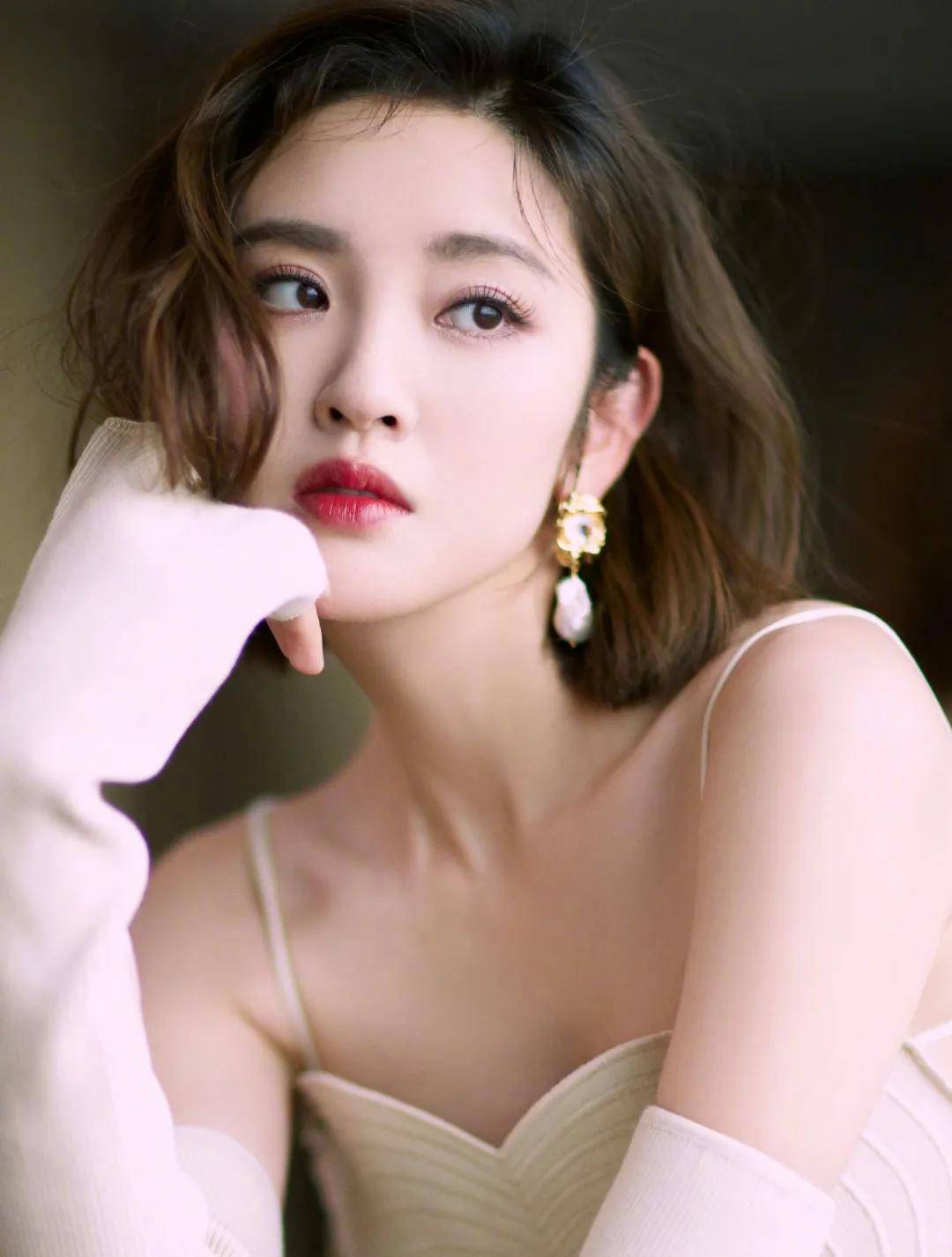 唐艺昕靓丽写真美爆了!清丽脱俗身材曼妙性感撩人-10 唐艺昕靓丽写真美爆了!清丽脱俗身材曼妙性感撩人