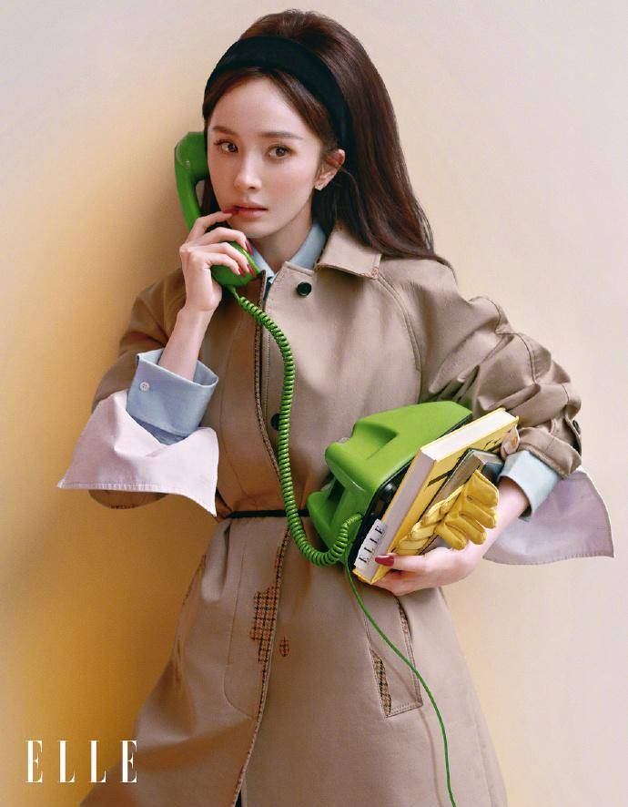 杨幂ELLE金九封面来袭,十三年连登创纪录-6 杨幂ELLE金九封面来袭,十三年连登创纪录