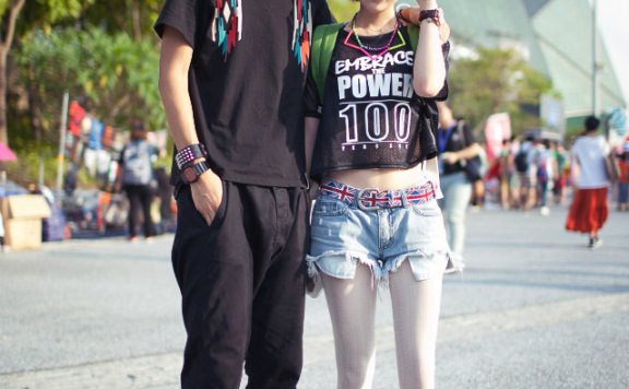 街拍深圳潮人夏季时尚风格搭配