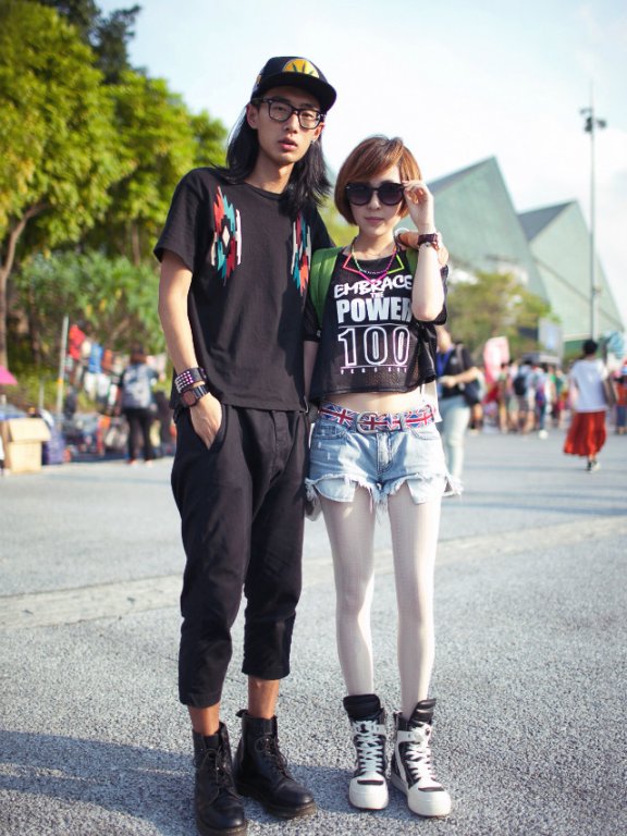 街拍深圳潮人夏季时尚风格搭配