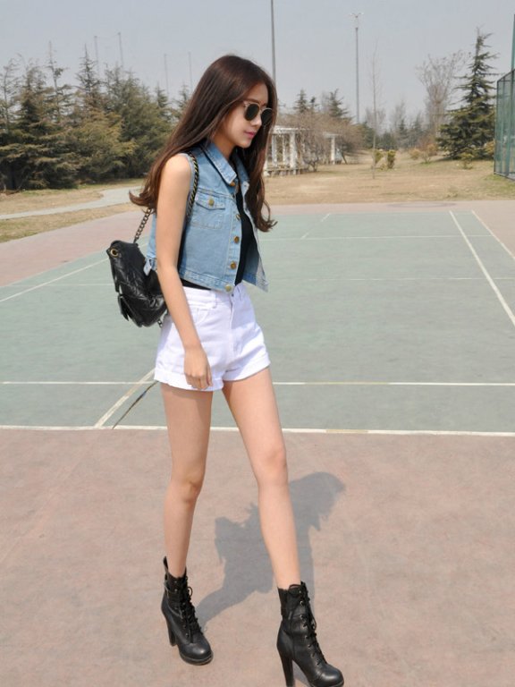 北京潮人街拍 优美时尚的夏季潮范儿