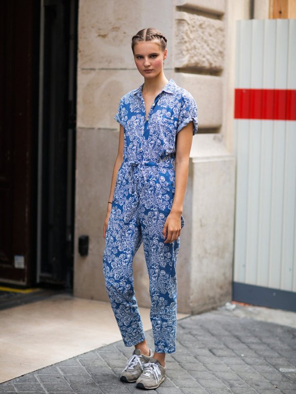 6月欧美潮人夏季街拍 感受蓝色魅力