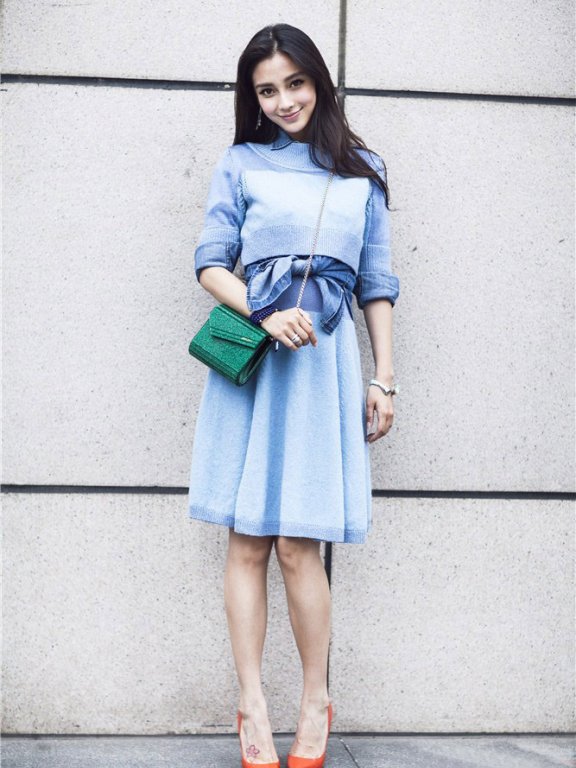 Angelababy《街拍天书2013》街拍造型曝光