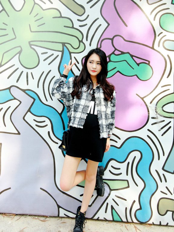 广州潮女街拍 大爱黑白灰