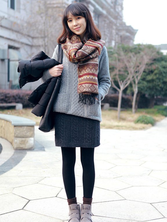 2013年12月杭州潮女街拍 美丽优雅的冬装混搭术