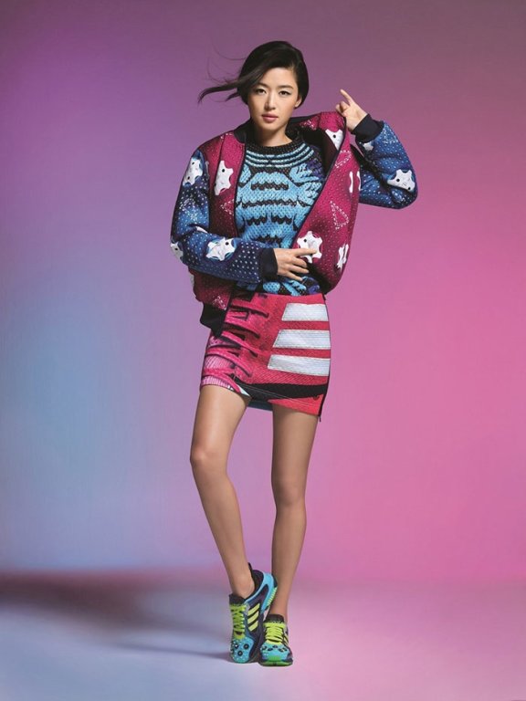 全智贤示范 adidas Originals by Mary Katrantzou 2014秋冬联名系列