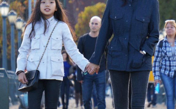 SHIHOSHI设计师Jiana Kwon与女儿Shiho的生活街拍穿搭