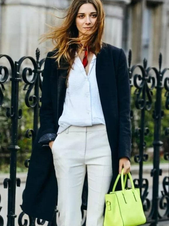 欧美街拍 一招搞定丝巾的所有搭配