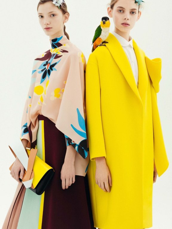 2018早秋服装系列报导:鹦鹉与天际线,Delpozo 向摄影师们的观景窗取经