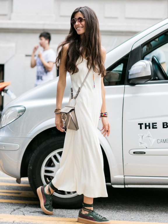 连衣裙+平底鞋搭配:看欧美日韩潮人穿出STYLE