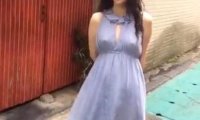 雪莉再放飞自我 直播时自曝:只有穿内裤