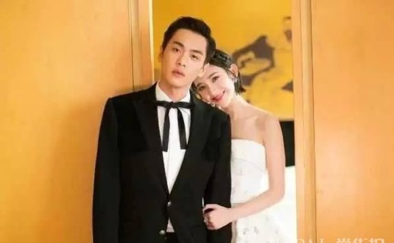 张若昀力挺女友唐艺昕：以谣言杀人也会被反杀的