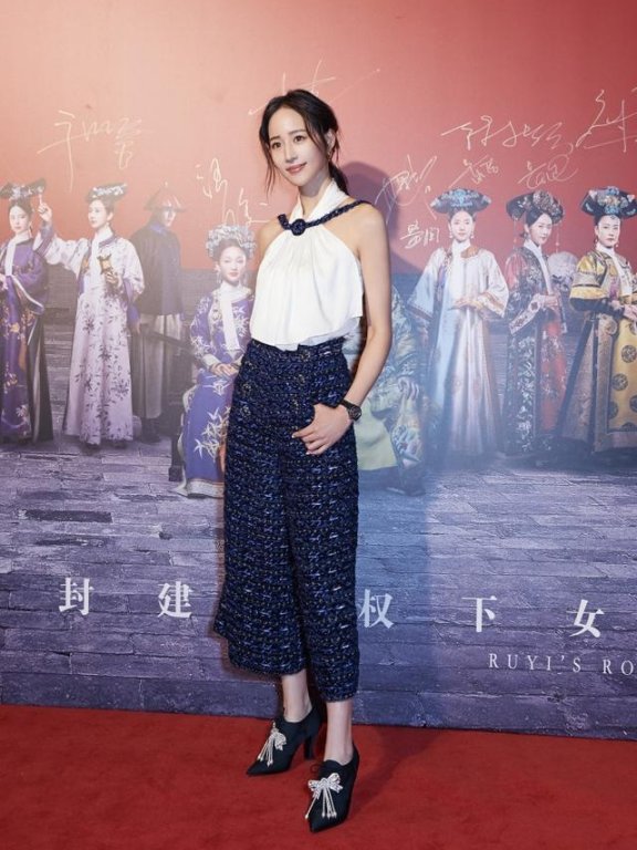 张钧甯太会穿衣 一件白裙秒杀模特