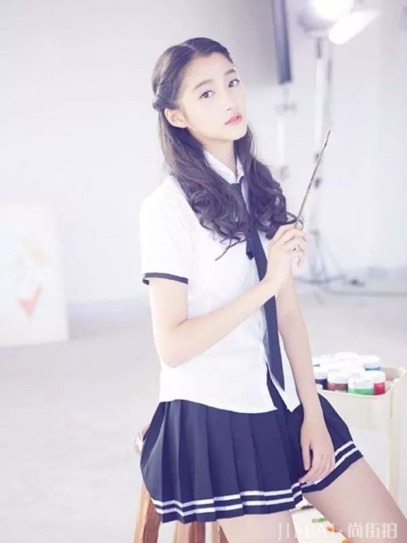 抄袭!买热搜黑自己博关注?“国民闺女”这个头衔要被她作没了!