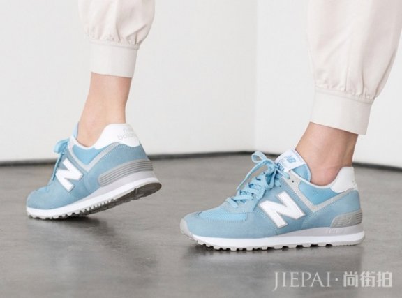 New Balance 为 574 经典鞋款穿上少女糖衣