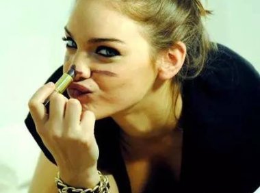 bb霜的正确使用方法 别让bb霜“误伤”你的脸