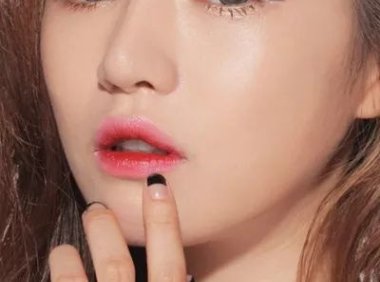 怎么化妆更漂亮 教你轻松上手化妆