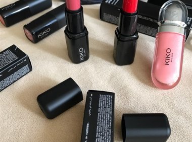 kiko417试色 传说的中深姨妈色