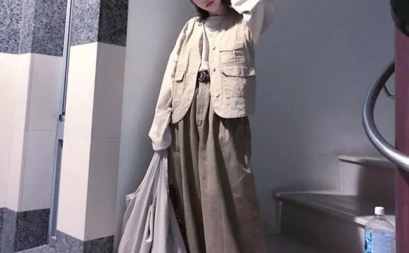 最基础的单品,让你成为 5 种不同风格的女生