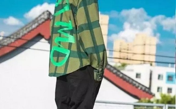 秋季男生衬衣怎么穿好看