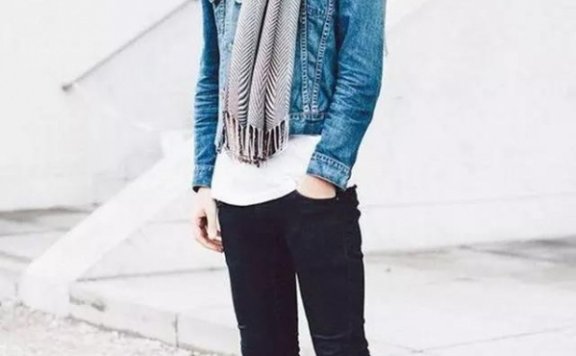 秋冬男生穿搭巧用这些配饰提升时尚感