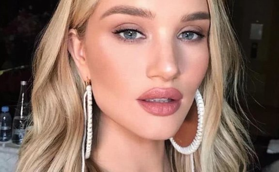 你还在用着最贵的面霜,咬着最干的嘴唇?