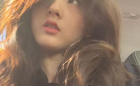 宋祖儿官宣剪刘海,少女发型太甜美啊