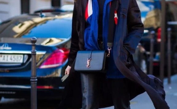 被误会了多年的运动夹克,如今它终于翻身了