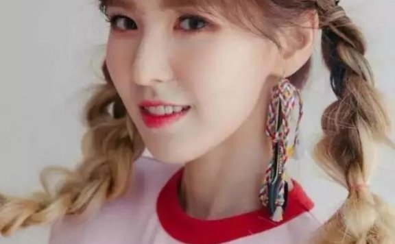 2018秋冬发型流行趋势，这样打理一周不洗头也不难看！