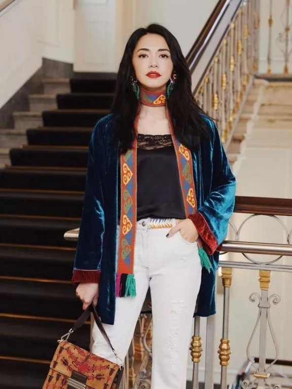 舒淇和姚晨厚唇怎么画口红?这样做更高级