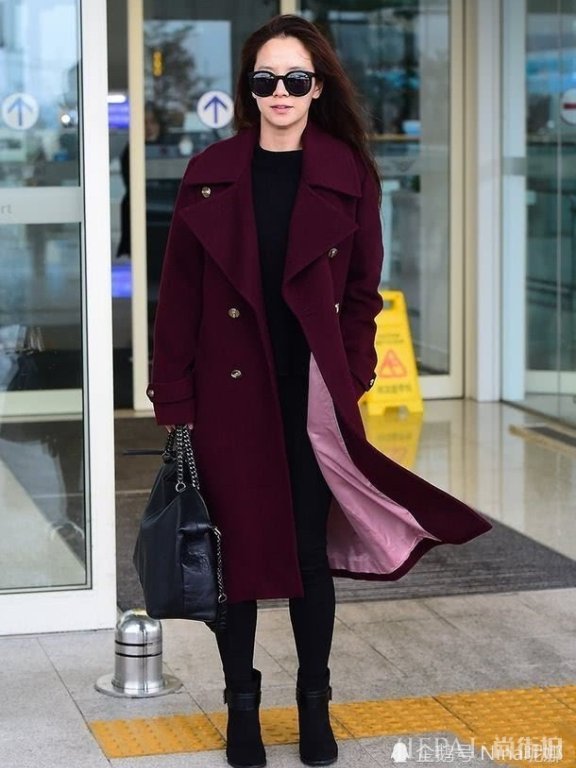 宋智孝素颜亮相,风衣配墨镜身材颜值秒杀无数女团小花