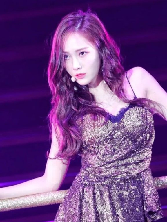 从亚洲最美面孔 到最会赚钱的女总裁 看她怎样活出白富美人生的