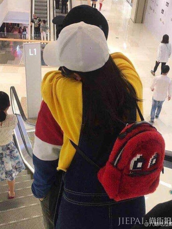 李兰迪否认CP传闻:跟张新成只是关系好没恋爱