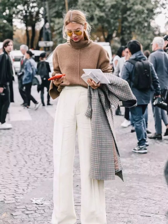 毛衣+阔腿裤街拍,打造你的秋冬最高回头率!