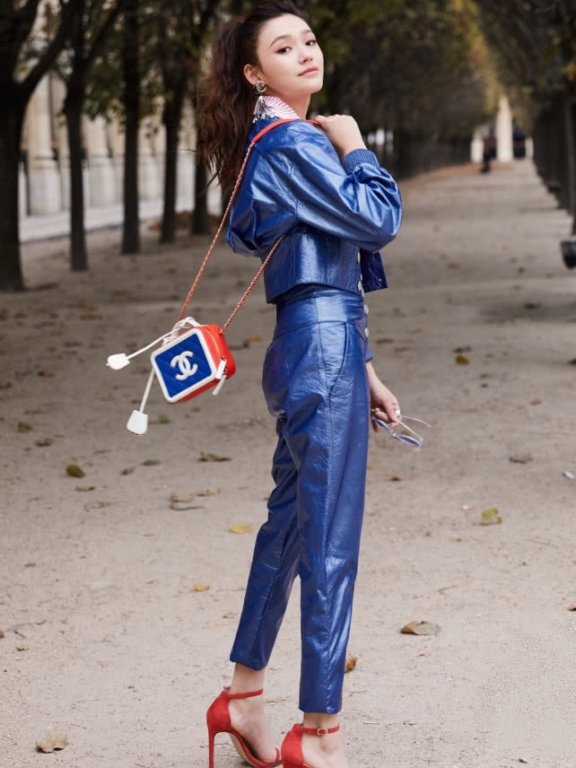 林允被嘲最土“星女郎”,一扎上头发大变样,都不敢认了!