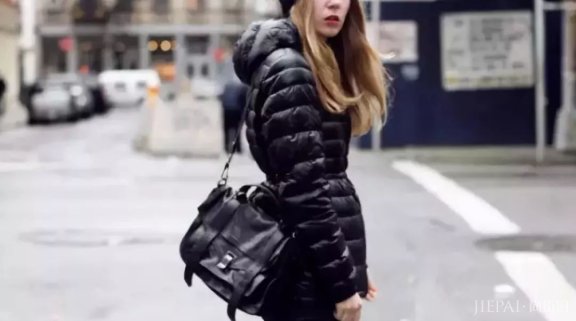 承包你的街头时髦范儿,这几款包必入