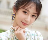 杨紫、李现新剧定档在即!学她的“微调式”化妆法,颜值暴增