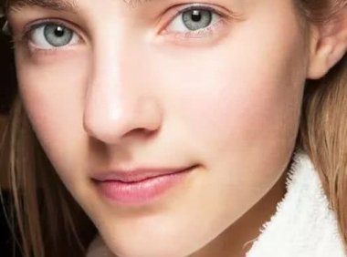 买了保湿爆款照样起干皮 ?揭秘那些被低估的保湿陷阱