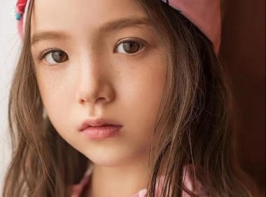 雀斑妆怎么化 你还在磨皮人家早就不care了