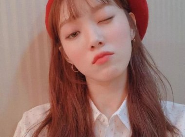 你靠奶茶取暖,我靠“奶茶妆”发光