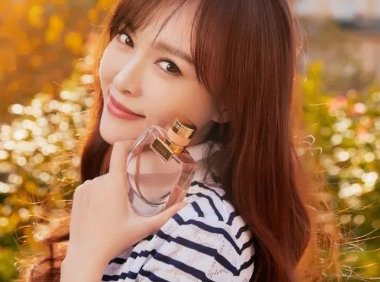 秋冬染发选这几个色,让你暖成一道光