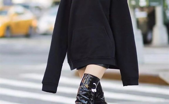 遮肉遮肚腩的大廓形,每个人都应该有一件!