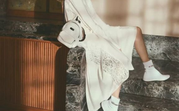 宋茜:在真实人生里梦幻起舞