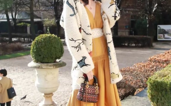 针织开衫这么穿,你就是当季时髦精本人!