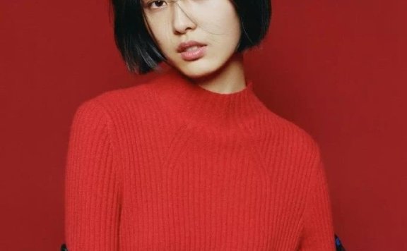 赵佳丽 走男装秀出道的00后女模,天生一张高级脸
