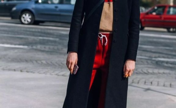 2018秋冬最In搭配:长款外套+平底鞋!