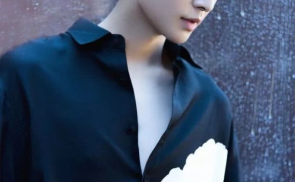 张艺兴美起来,真没女孩儿啥事